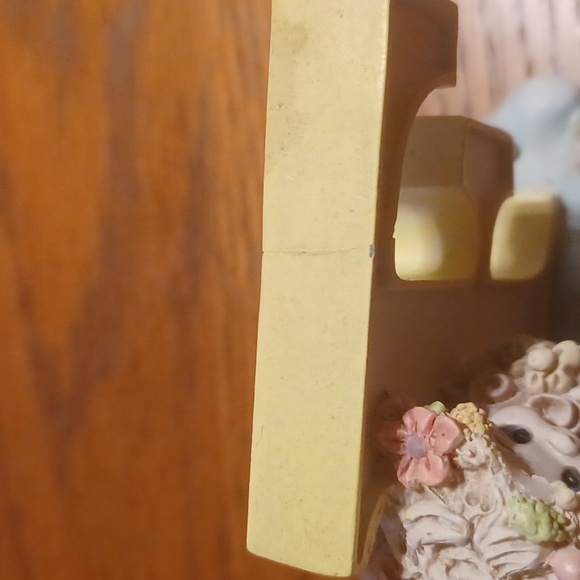 Dreamsicle F is for flower with box - Picture 4 of 8